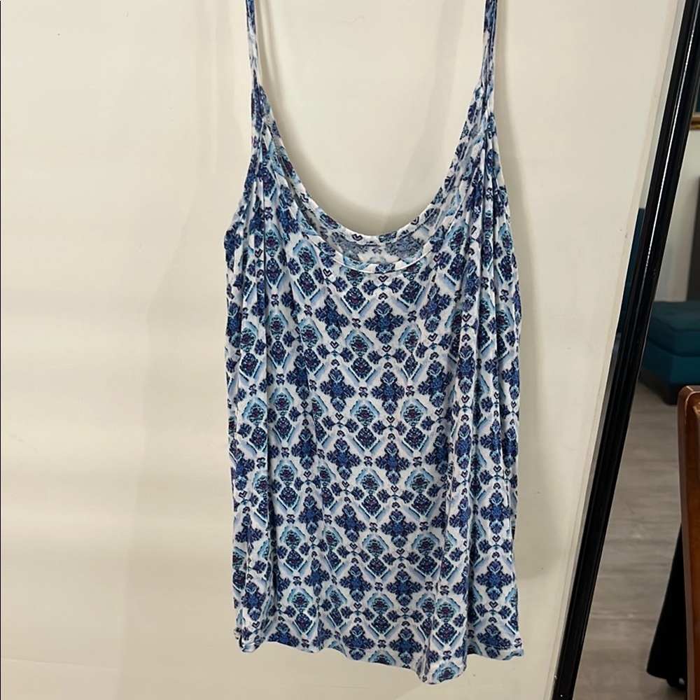 Set of 5 patterned tank tops